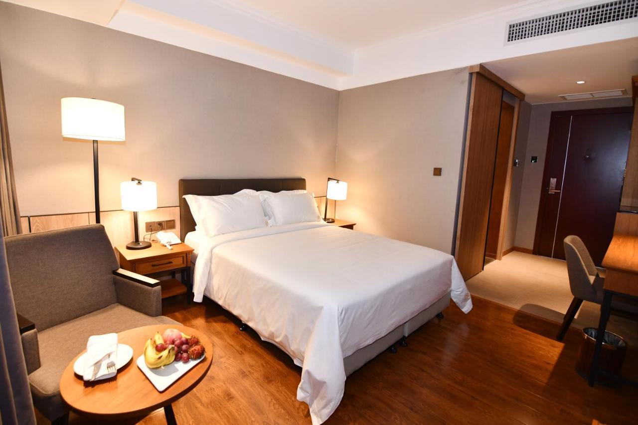 Prince Hotel Yangon Exterior photo